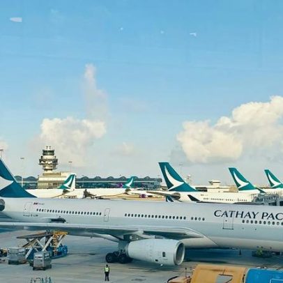 Irã em conflito: companhias aéreas sobem tarifas e cancelam milhares de voos
