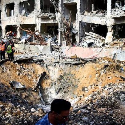 Telavive: habitantes avaliam danos após ataque com míssil iraniano que matou uma pessoa