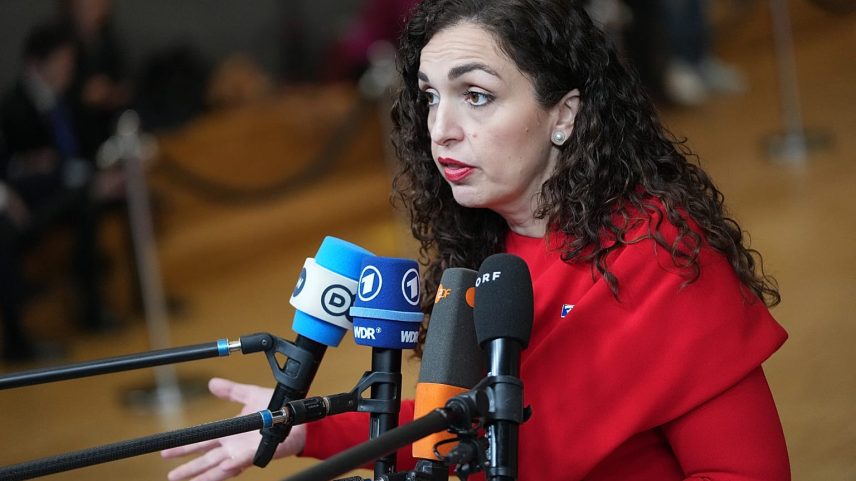 Imagem de arquivo da presidente do Kosovo, Vjosa Osmani-Sadriu