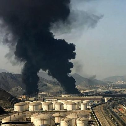 Irão reage à ameaça dos EUA com novos ataques a países do Golfo