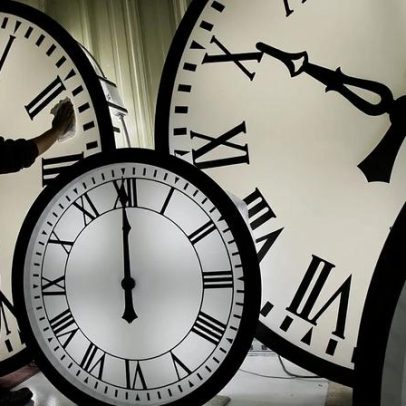 Mudança da hora na primavera: mais luz, menos sono e impactos na saúde