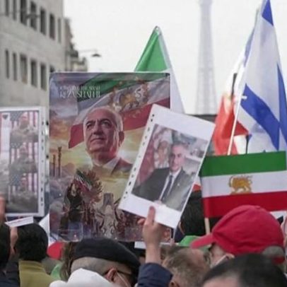 Manifestantes pró-democracia reúnem-se pela Europa em apoio ao Irão