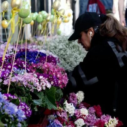 Diáspora iraniana no Reino Unido assinala Nowruz em luto pela guerra no Irão