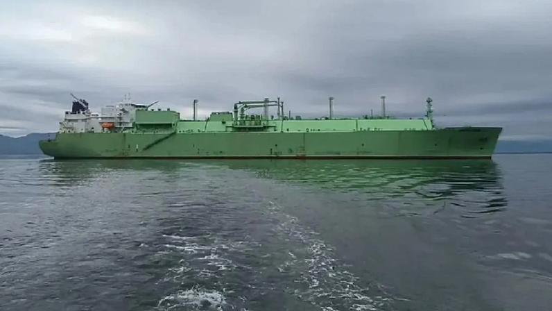 Risco de catástrofe ambiental com petroleiro russo à deriva no Mediterrâneo