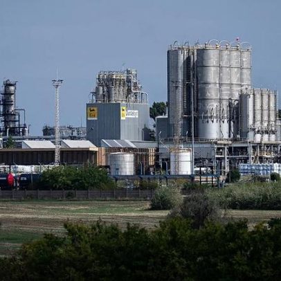 UE adia proposta de proibição do petróleo russo
