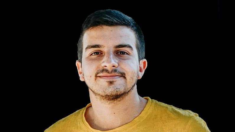 A madeira morta é essencial para cerca de 20–30% das espécies florestais mundiais