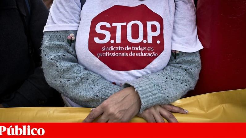 Stop convocou protesto em frente ao Ministério da Educação em Lisboa