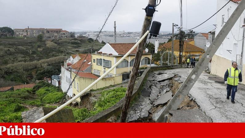 No concelho de Almada, no distrito de Setúbal, 502 pessoas ficaram desalojadas: 359 na Azinhaga dos Formozinhos