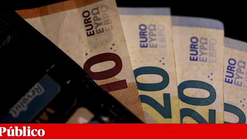Remuneração de poupanças aplicadas em depósitos mantém tendênciade queda