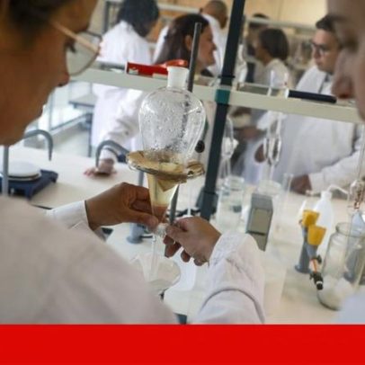 Sindicato denuncia falhas na progressão de docentes; reitores pedem emergência