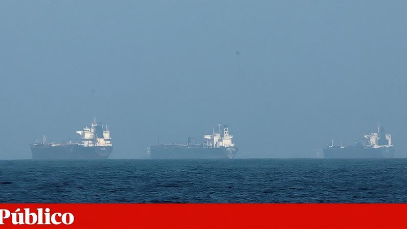 O estreito de Ormuz, por onde transitam aproximadamente um em cada cinco barris de petróleo, está bloqueado