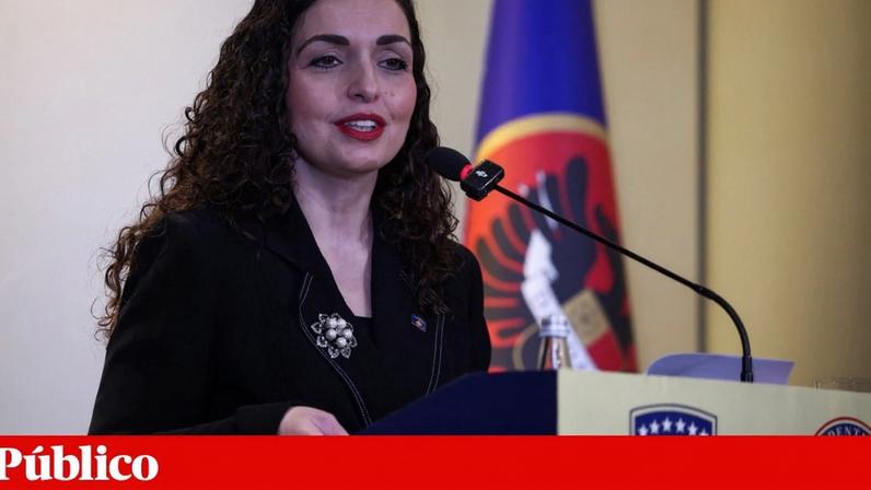 Vjosa Osmani acusa o Parlamento de "arrastar o processo"