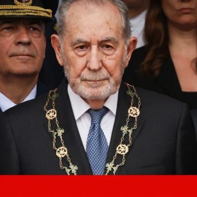 Marcelo recebe 2494 condecorações e dá destaque aos trabalhadores