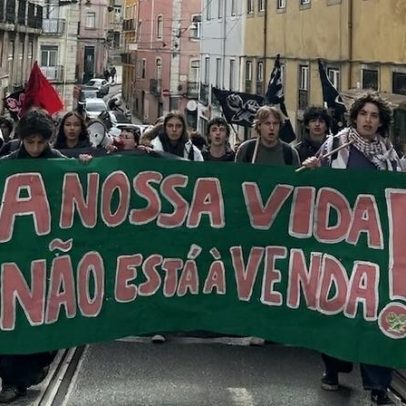 Estudantes exigem do Presidente Seguro fim dos combustíveis fósseis até 2030