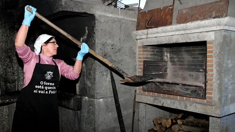 No centro de tudo, o Cordeiro à Moda de Monção, ou mais popularmente a Foda à Monção