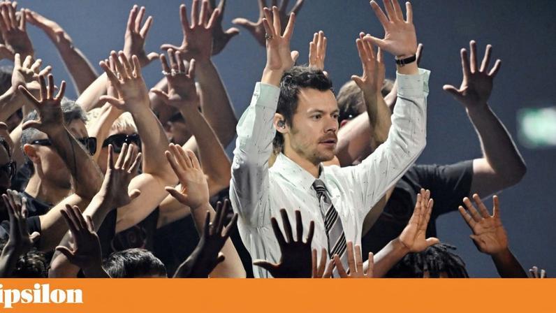 Harry Styles dá-nos pop amorfa que nos faz abanar a cabeça meia dúzia de vezes