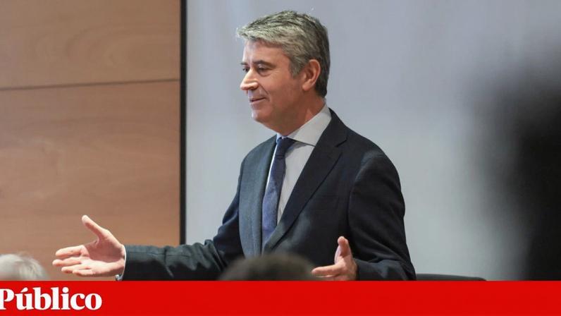 José Luís Carneiro, secretário-geral do PS, está em Matosinhos