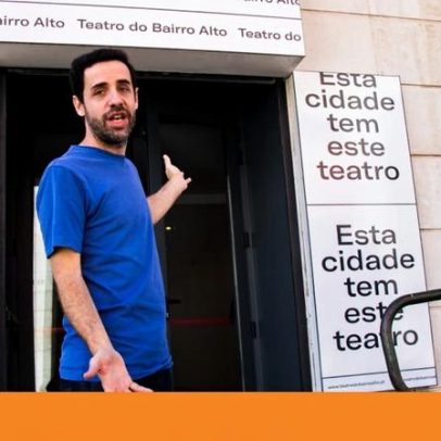 A cidade ainda tem este teatro?