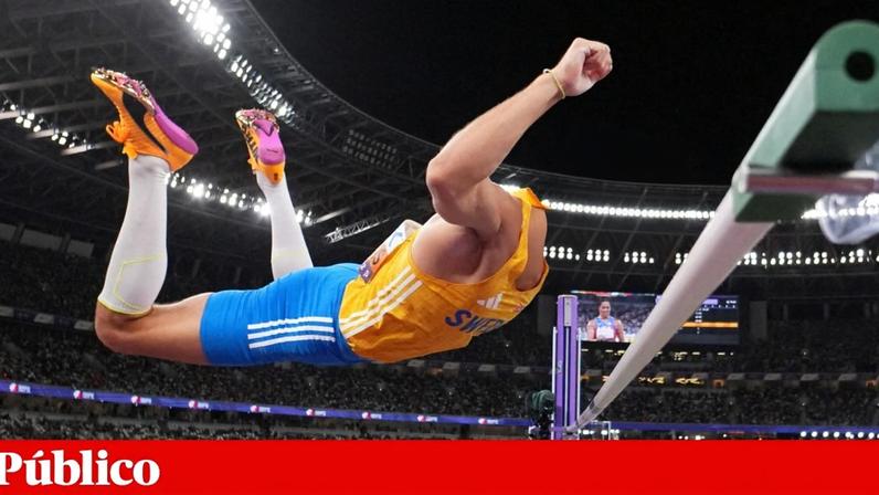 Armand Duplantis bateu o recorde do mundo do salto com vara