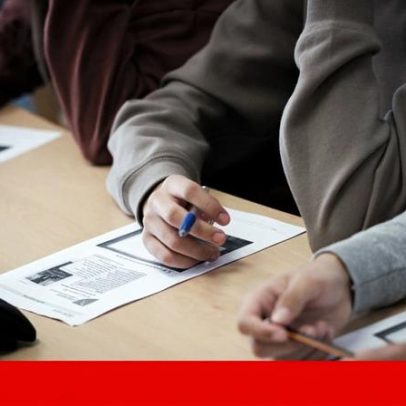 Um terço dos alunos do secundário gasta 126 euros por mês, revela estudo