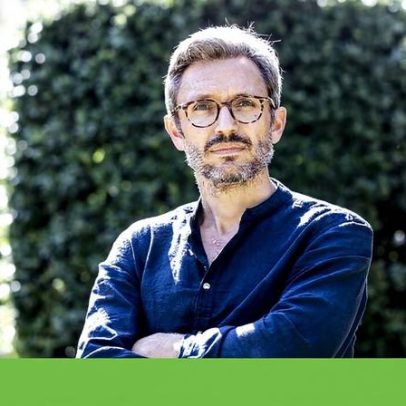Jason Hickel diz que os ricos conduzem-nos à destruição e não se importam