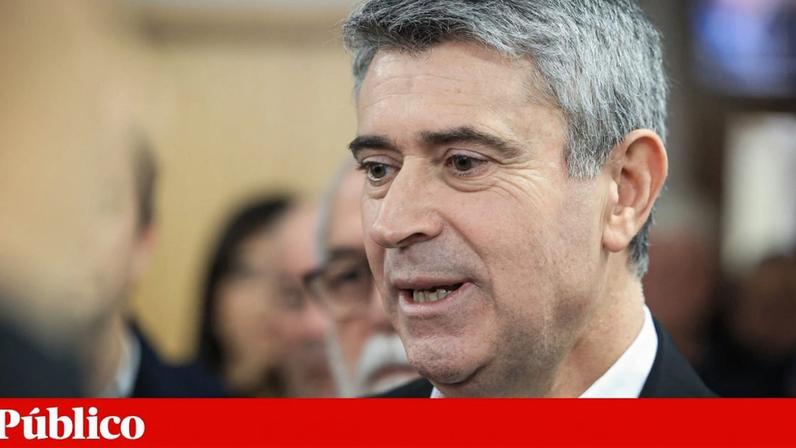 Carneiro critica atraso do Governo na revisão do Conceito Estratégico de Defesa