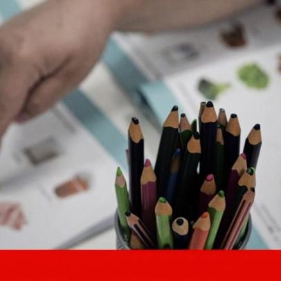 Psicólogos e técnicos com contratos esperam concurso prometido nas escolas