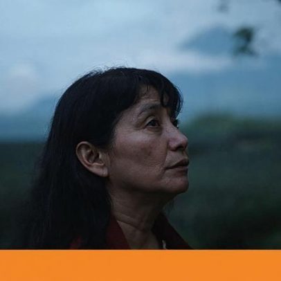 Leonor Noivo retrata os efeitos da globalização em instantâneo humano