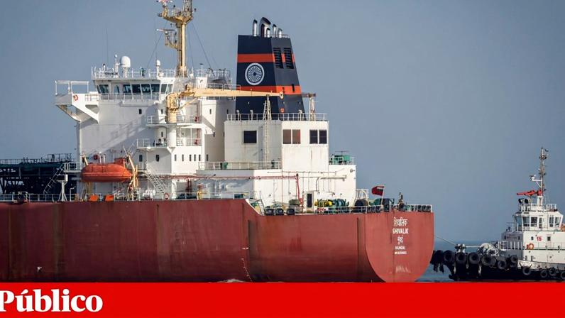 Bloqueio do Estreito de Ormuz eleva custos e atrasa transporte de mercadorias