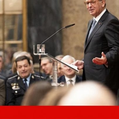 Seguro assume a presidência na Ilha Terceira e no Luxemburgo