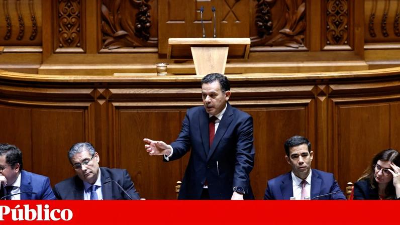 Governo corta 0,10€ no gasóleo profissional e dá 10€ à botija solidária