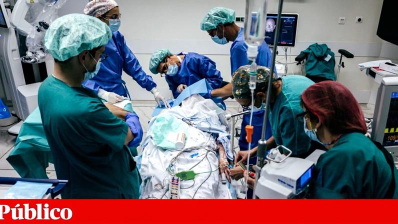Dificuldade em entrar na especialidade desejada leva médicos a adiar formação