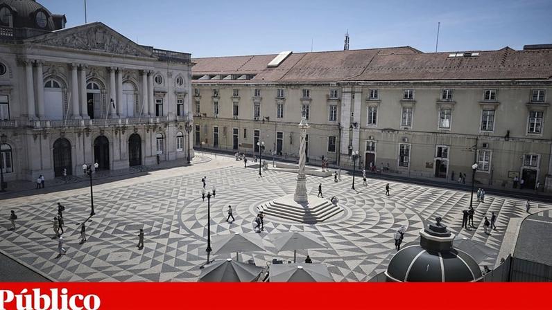 Socialistas querem explicações de Carlos Moedas sobre suspeitas relacionadas com o secretário-geral da autarquia, Alberto Laplaine Guimarães