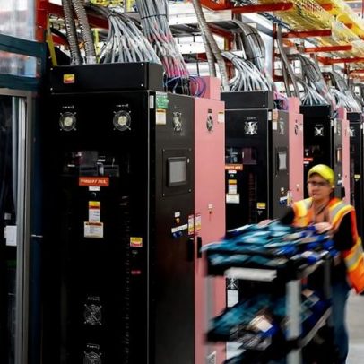 Irão ataca instalações Amazon, Google e Nvidia no Oriente Médio para caos