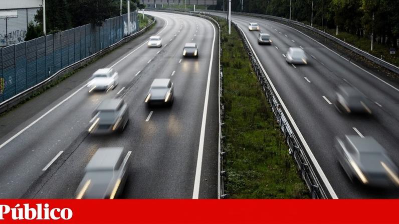 Um terço das mortes nas estradas em Portugal está associado ao excesso de velocidade, lembrou o secretário de Estado