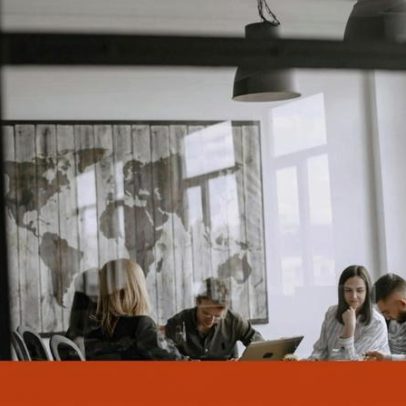Quem gosta de 'corporate bullshit' tende a tomar piores decisões no trabalho