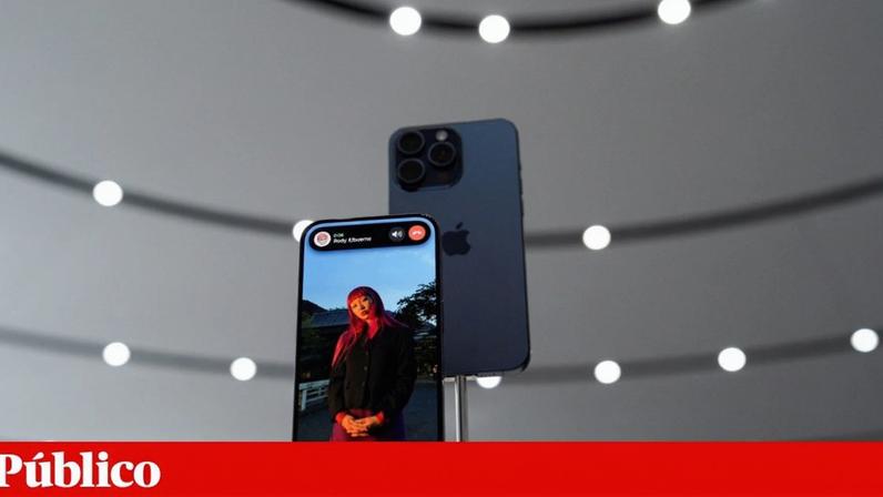 O próximo sistema operativo para iPhone, o iOS 27, deverá adicionar à Siri a capacidade de usar outros agentes de IA, como o Gemini e o Claude
