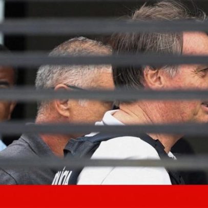 Bolsonaro recebe alta em Brasília e entra em prisão domiciliária