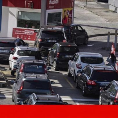 Preços dos combustíveis mantêm-se elevados após um mês de conflito