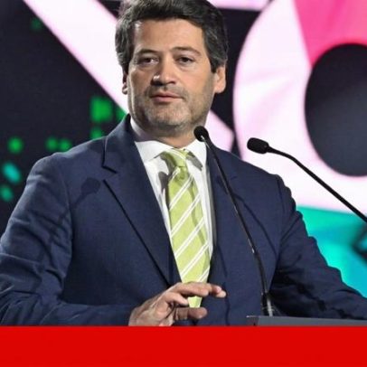 Ventura aponta oportunidade histórica para rever a Constituição