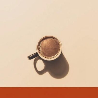 Do ritual ao combustível: a filosofia de beber café