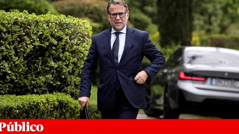 Ministro da Administração Interna, Luís Neves, promete novidades sobre o sistema de comunicações de emergência do Estado