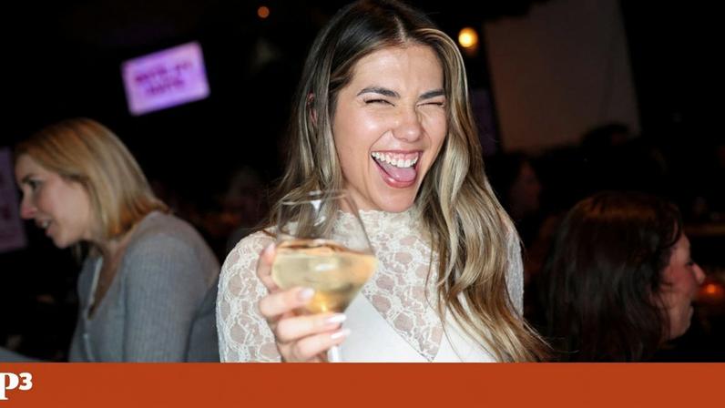 Uma participante na noite Date my Mate