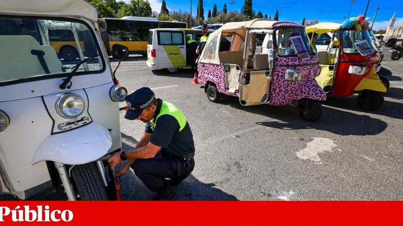 Físcalização de veículos turísticos em Lisboa tem sido feita pela Polícia Municipal em parceria com a EMEL