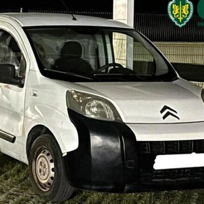 Homem detido em flagrante por furto de viatura e 150 litros de combustível