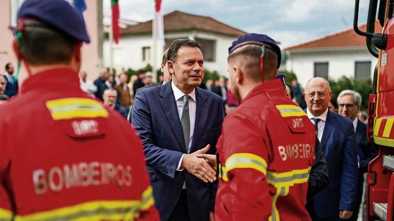 Compensação diária dos bombeiros passa para 84 euros