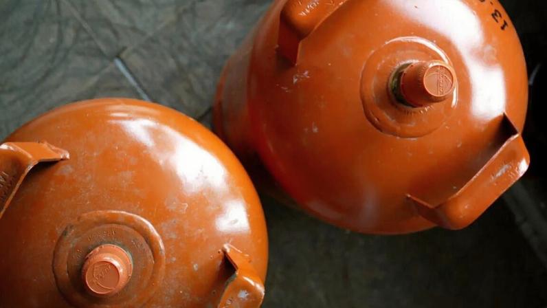 Apoio é válido por duas botijas de gás de petróleo liquefeito (GPL) por mês