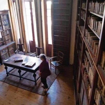 Fenianos passam a Fenianas durante dia junto aos Aliados