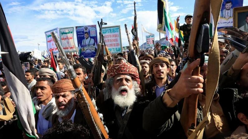 Manifestação em solidariedade ao Irão em Sanaa, no Iémen