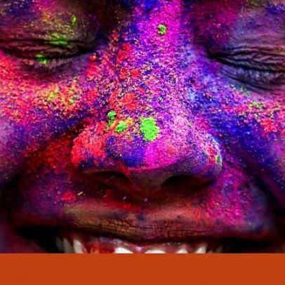 Holi na Índia: cenas coloridas refletem celebração mundial